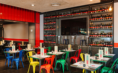 location Pizza Garage